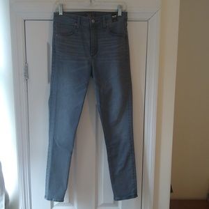 Abercrombie & Fitch High Rise Super Skinny pants